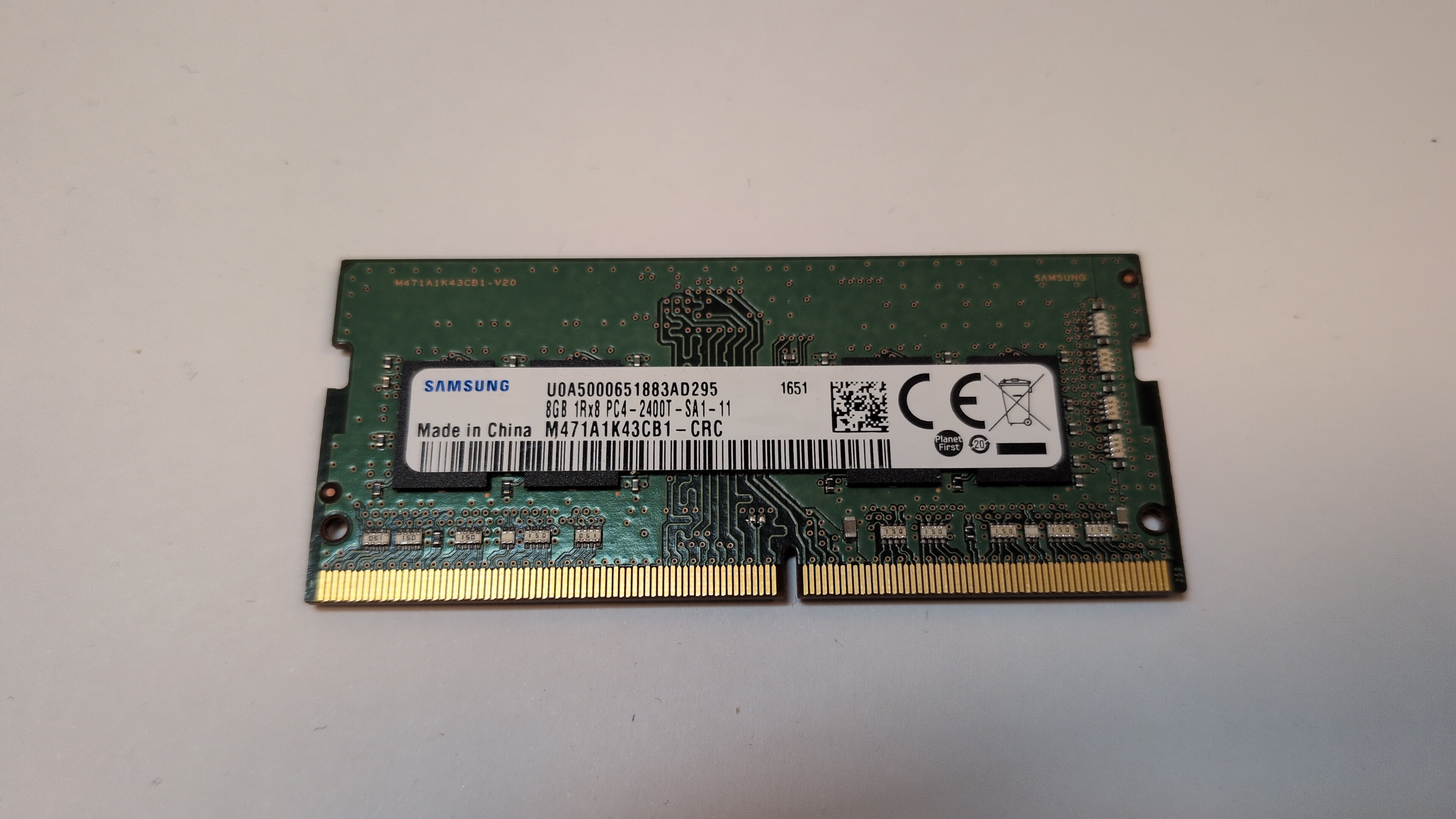 Samsung M471A1K43CB1-CRC